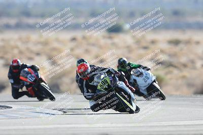 media/Dec-07-2025-CVMA (Sun) [[3e7d2de5dc]]/Race 12- Formula 40 MW and LW/